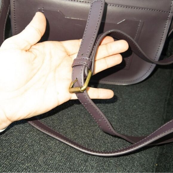 Zac Posen Raisin‎ Eartha Iconic Accordion Crossbody Bag - Picture 6 of 6